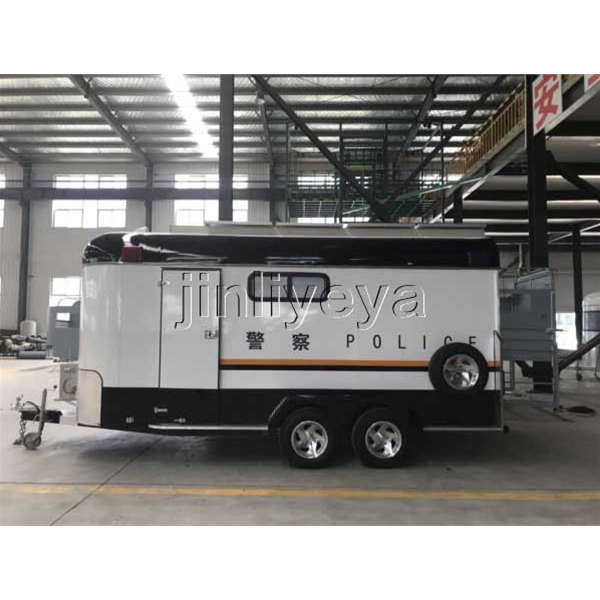 警務(wù)宿營車