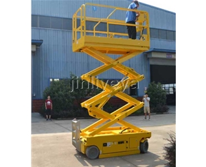 全自行式升降機(jī)介紹