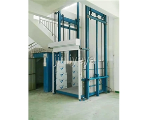 導軌式升降平臺